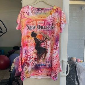 New Orleans Pink colorful jazz souvenir short sleeve T-Shirt. Size XL